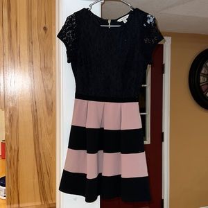 Women’s dress size medium